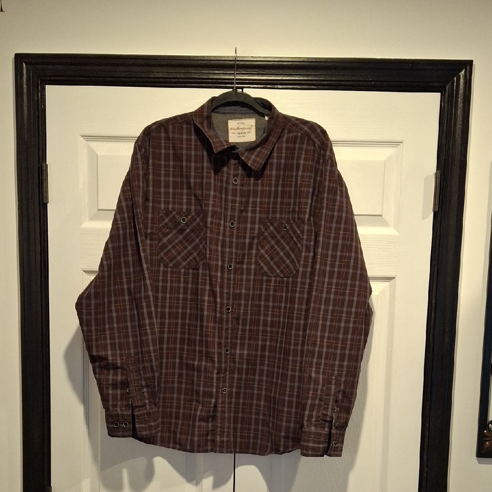 Weatherproof Vintage Gray and Brown Plaid Flannel Button Down Shirt